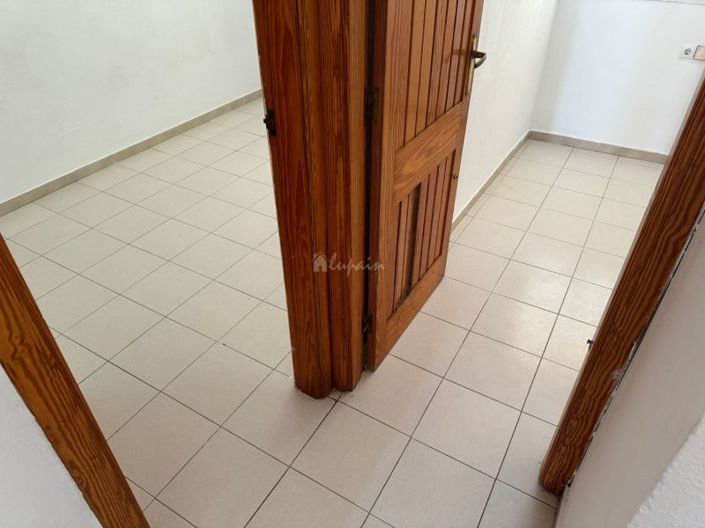 Image No.22-3 Bed Townhouse for sale