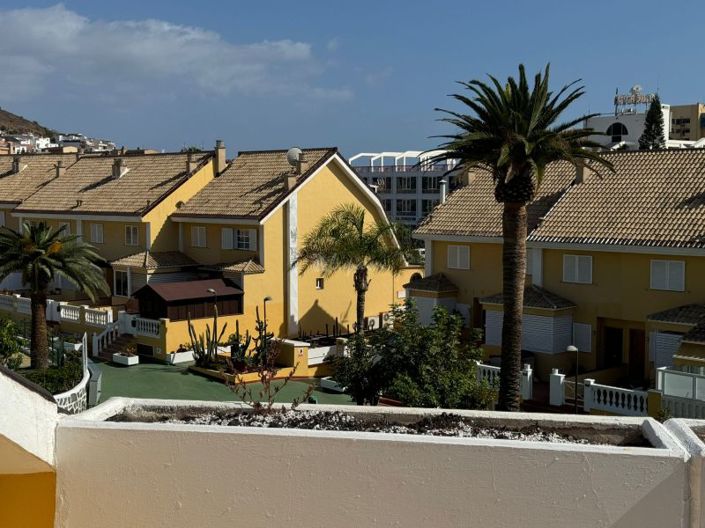 Image No.7-3 Bed Townhouse for sale