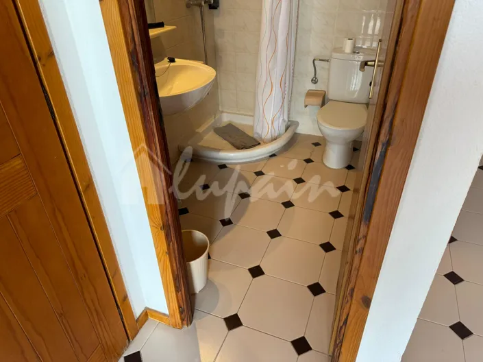 Image No.36-2 Bed Apartment for sale