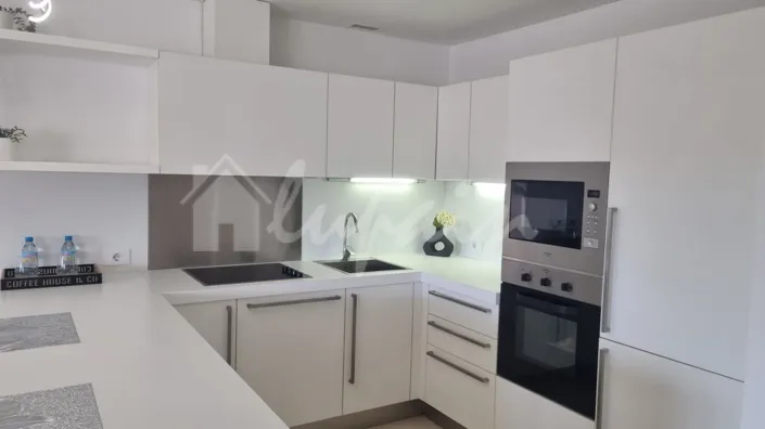 Image No.12-3 Bed Apartment for sale