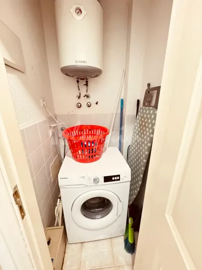 Image No.12-1 Bed Apartment for sale