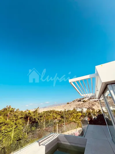 Image No.11-4 Bed Villa for sale