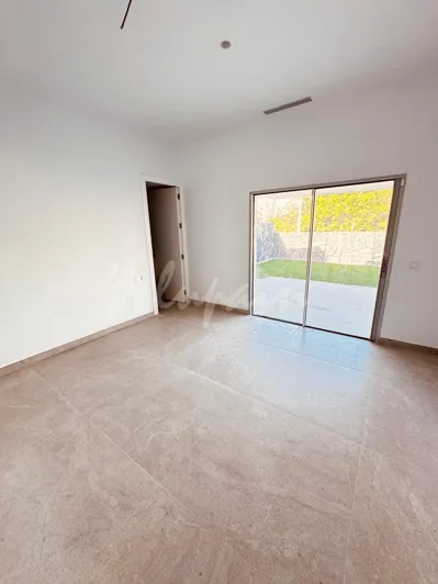 Image No.23-4 Bed Villa for sale