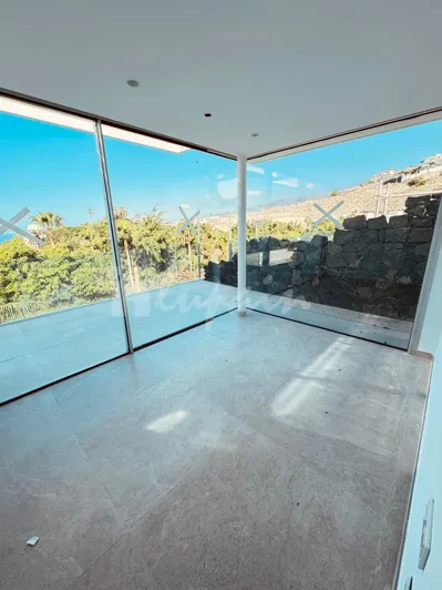 Image No.6-4 Bed Villa for sale