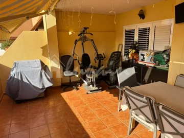 original2667a5f2fb9910ejpg