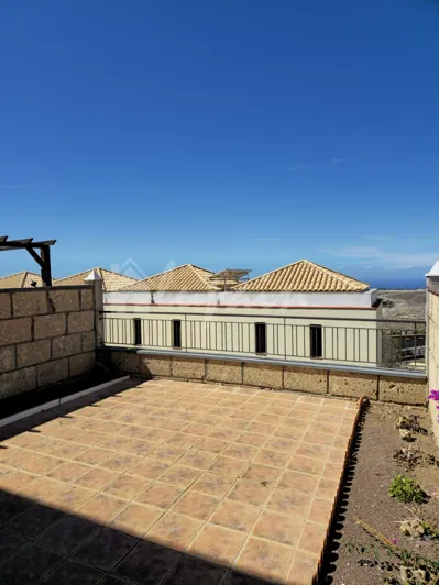 Image No.4-3 Bed Townhouse for sale