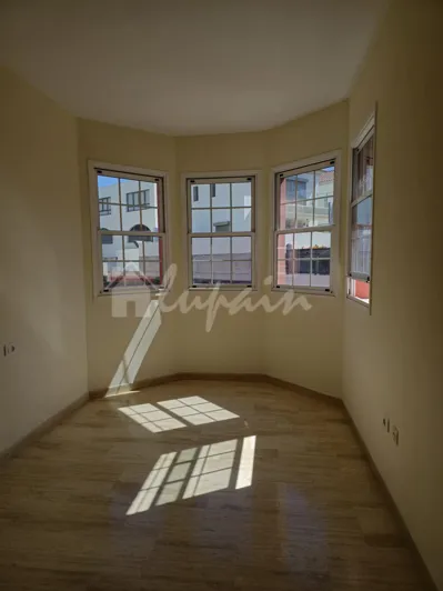 Image No.6-3 Bed Townhouse for sale