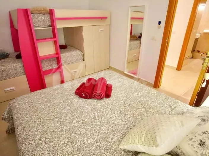 Image No.12-4 Bed Villa for sale