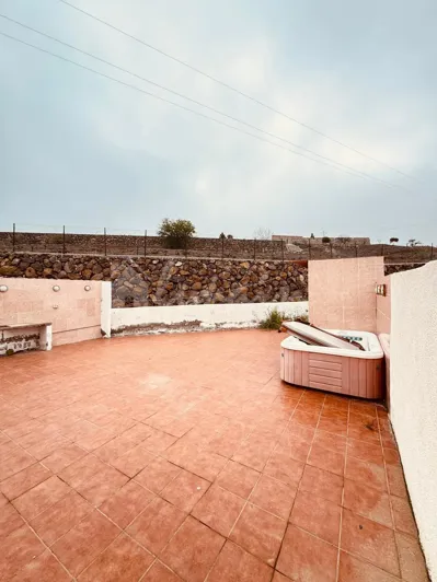 Image No.8-4 Bed Country House for sale