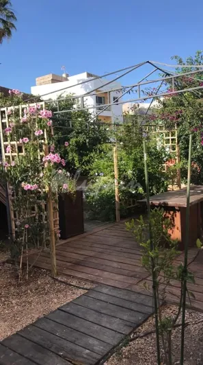 Image No.2-5 Bed Country House for sale