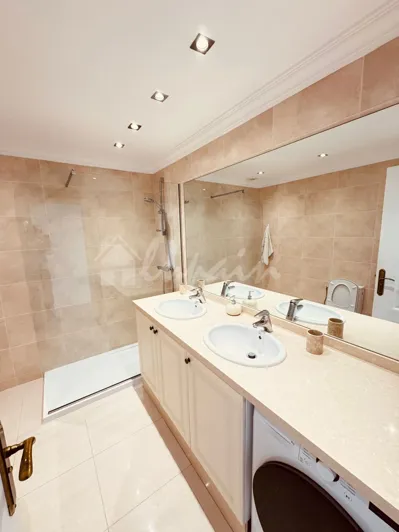 Image No.24-2 Bed Apartment for sale