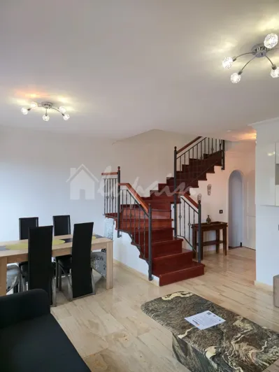 Image No.14-3 Bed Townhouse for sale