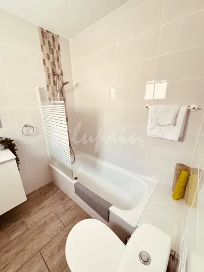 Image No.26-2 Bed Apartment for sale