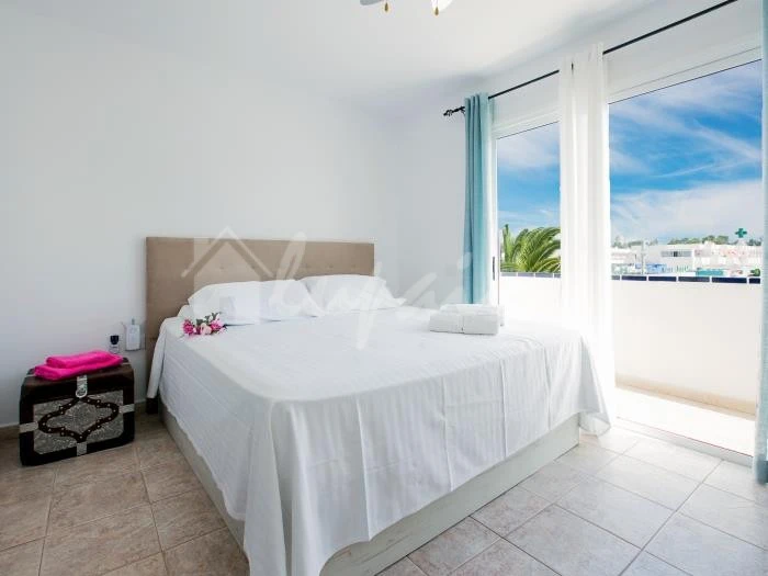 Image No.18-3 Bed Apartment for sale