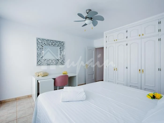 Image No.21-3 Bed Apartment for sale