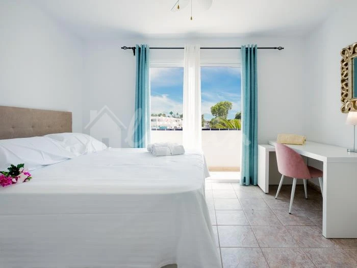 Image No.23-3 Bed Apartment for sale