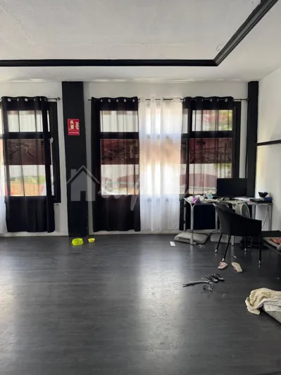 Image No.32-Commercial for sale