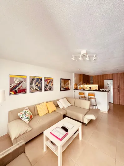 Image No.13-2 Bed Townhouse for sale