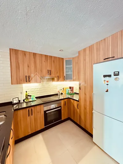 Image No.16-2 Bed Townhouse for sale