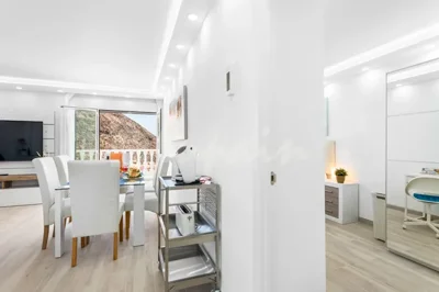 original8687e4e6bcb836jpg