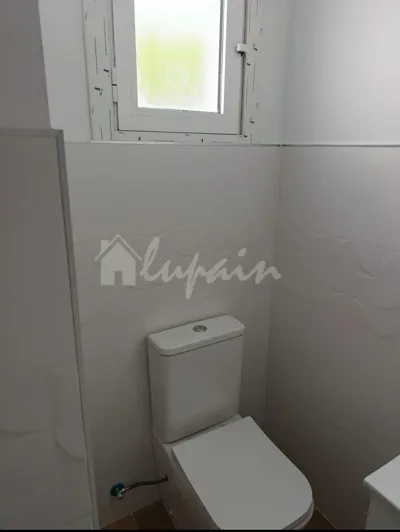 Image No.28-2 Bed Apartment for sale