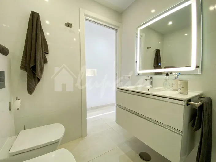 Image No.18-Studio for sale