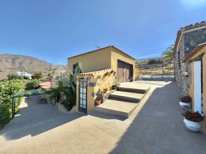 Image No.29-3 Bed Villa for sale