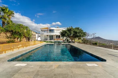 originalvilla-san-miguel-23-68e6429bb9b81jpg