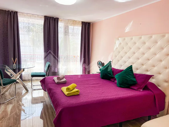 Image No.8-Apartment for sale