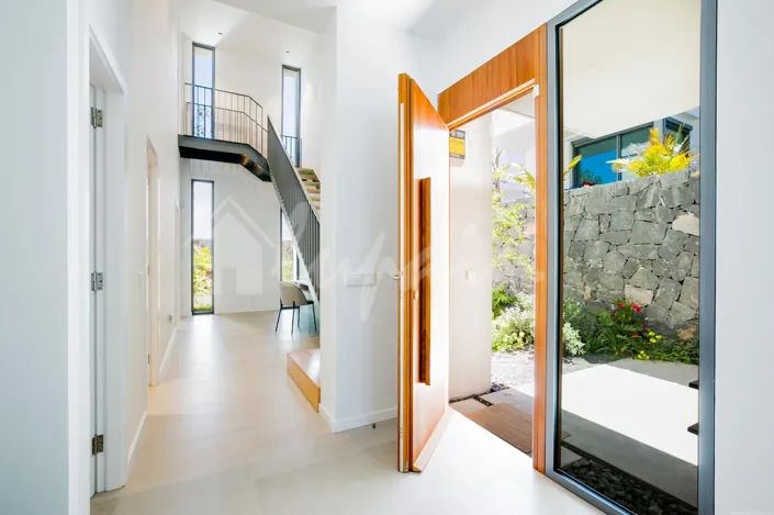 Image No.14-3 Bed Villa for sale