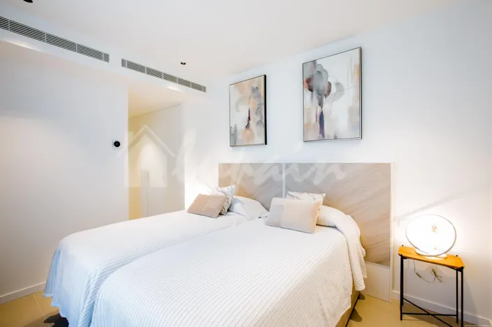 Image No.20-3 Bed Villa for sale