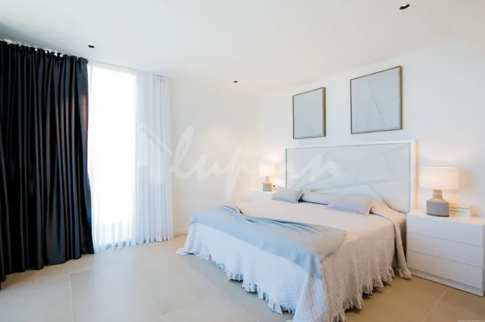 Image No.25-3 Bed Villa for sale