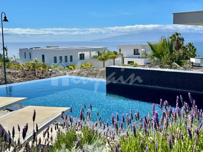 Image No.5-3 Bed Villa for sale