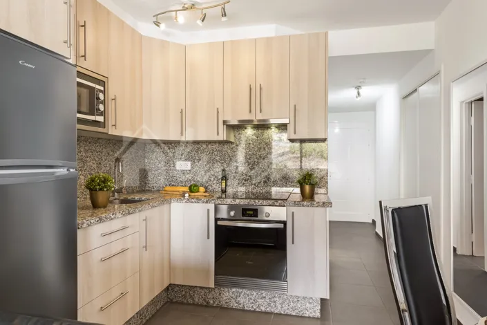 Image No.16-2 Bed Apartment for sale