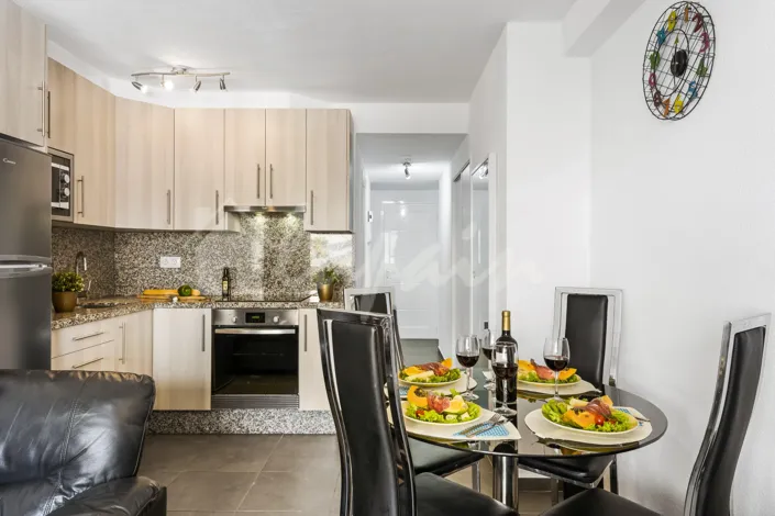 Image No.17-2 Bed Apartment for sale