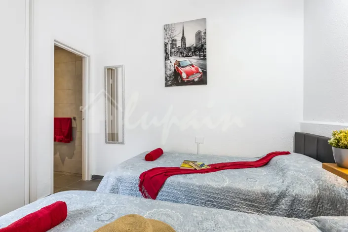 Image No.22-2 Bed Apartment for sale