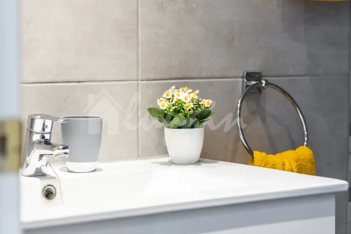 Image No.25-2 Bed Apartment for sale