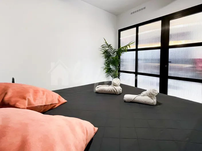 Image No.25-2 Bed Apartment for sale