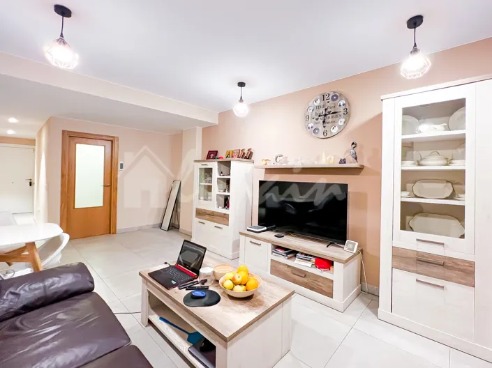 Image No.17-2 Bed Apartment for sale