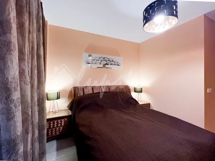 Image No.21-2 Bed Apartment for sale