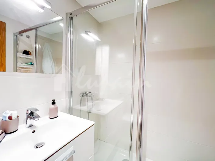 Image No.29-2 Bed Apartment for sale