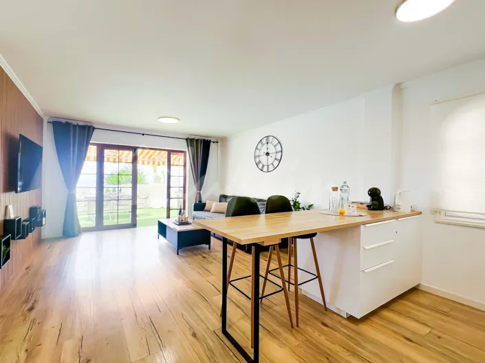 Image No.18-2 Bed Apartment for sale