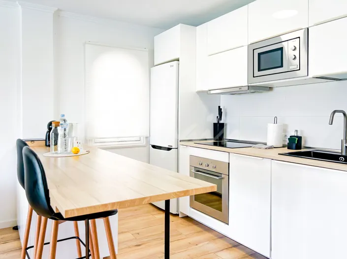 Image No.20-2 Bed Apartment for sale