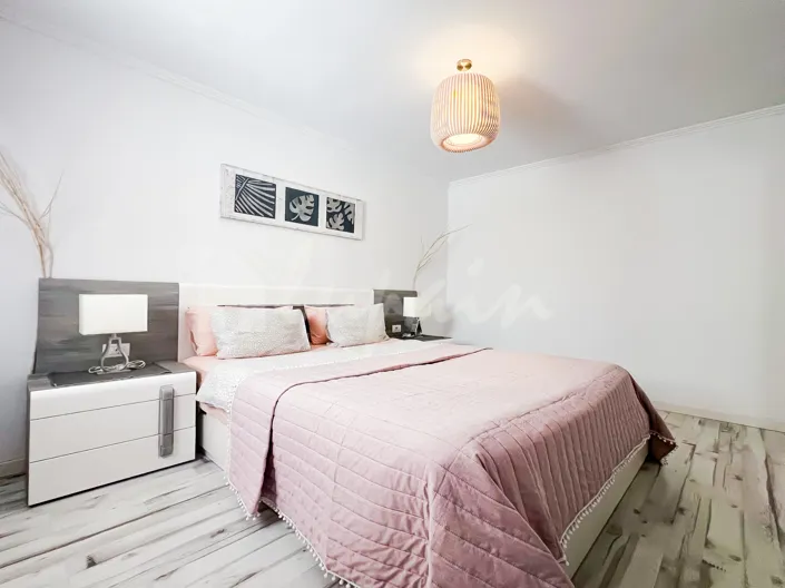 Image No.24-2 Bed Apartment for sale