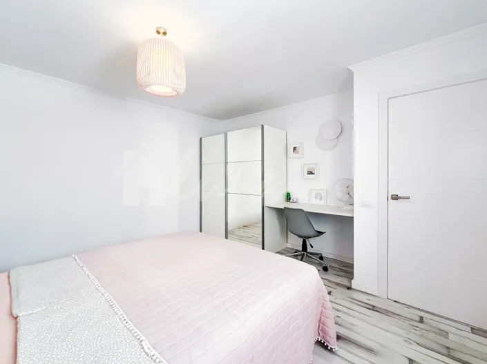 Image No.29-2 Bed Apartment for sale