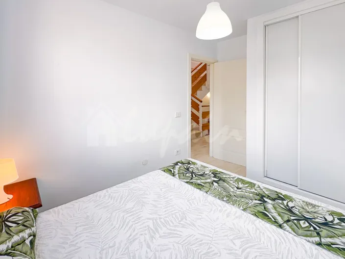 Image No.22-4 Bed Apartment for sale