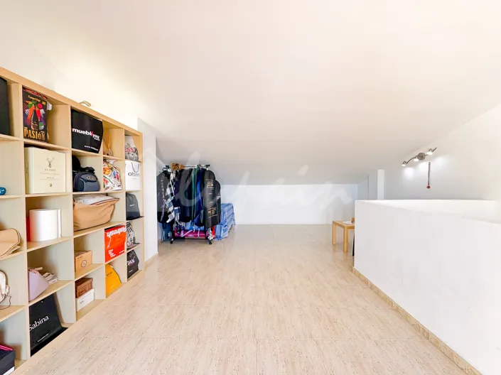 Image No.37-4 Bed Apartment for sale