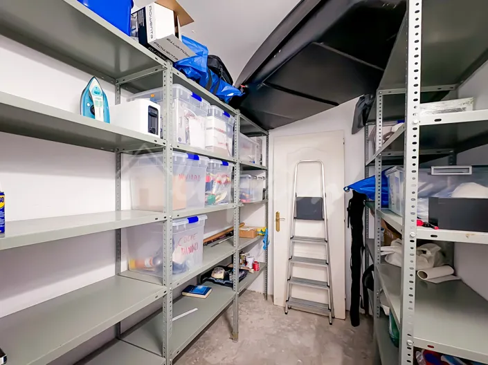 Image No.40-4 Bed Apartment for sale