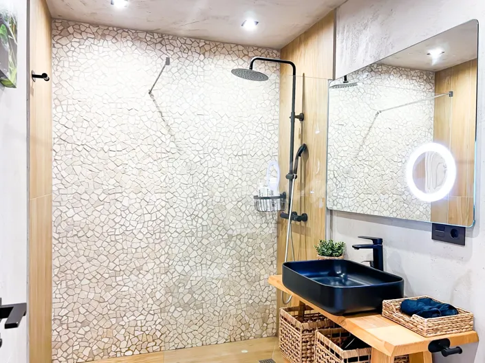 Image No.24-2 Bed Apartment for sale