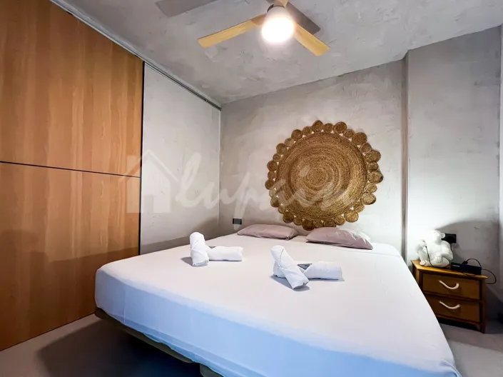 Image No.25-2 Bed Apartment for sale